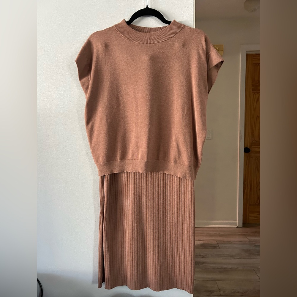 Comfy Cap-sleeve Knit Two-Piece Set in Light Brown